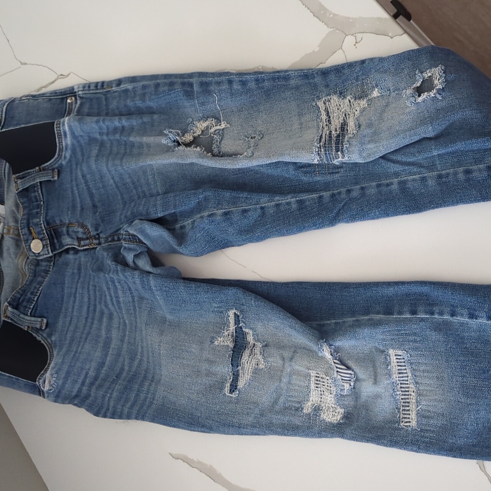Capri ankle maternity jeans